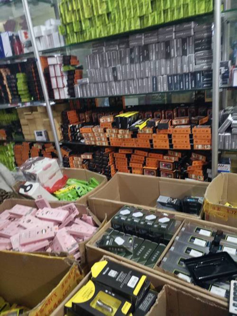 日用百货批发：一站式购物平台